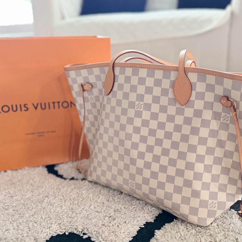 Louis Vuitton Damier Azur Canvas Neverfull Tote in Cream and Tan